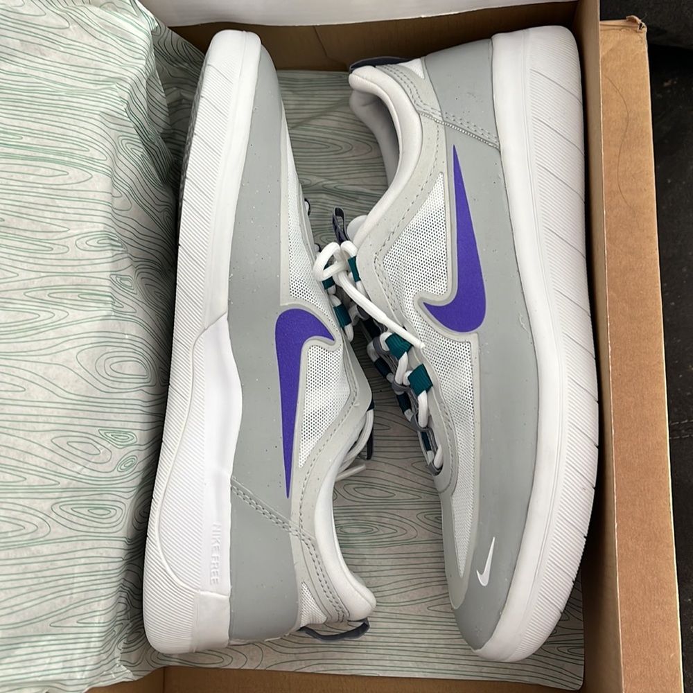 Nike SB Nyjah Free 2 (Grey/Purple) - Men’s 8.5
